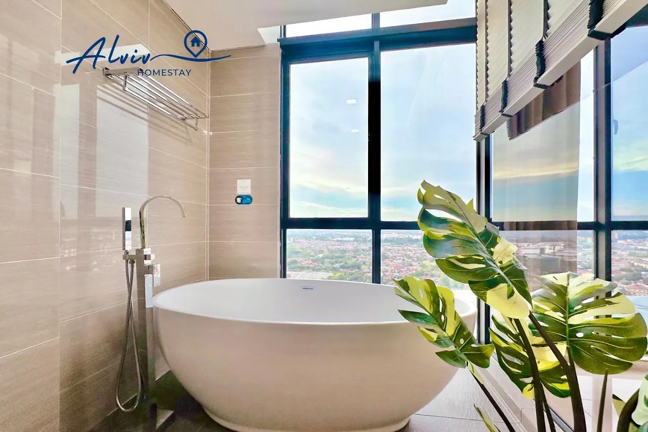 Alviv 99 Suites I 2-4Pax I Luxury Suite I Bathtub I City I 5Min River Cruise Malacca Lägenhet