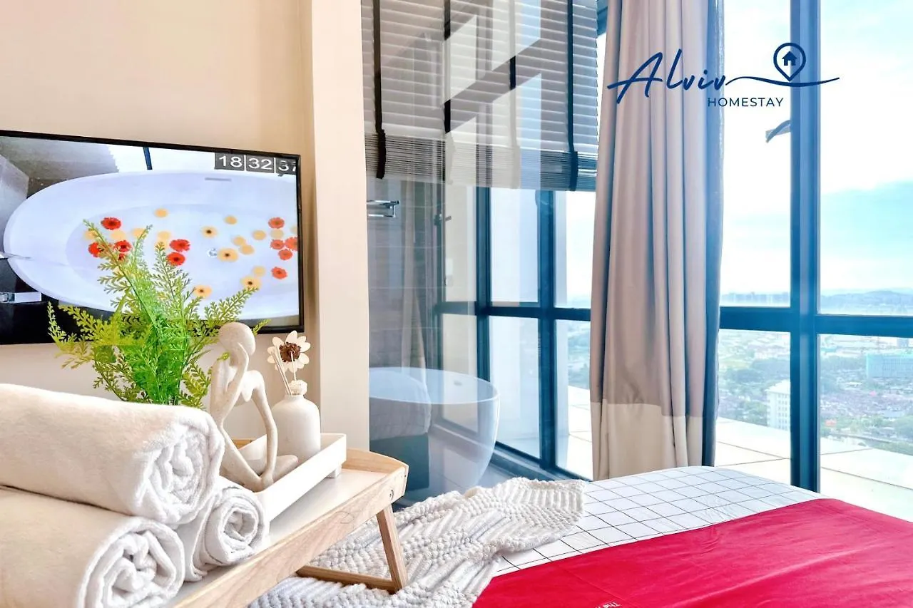 Alviv 99 Suites I 2-4Pax I Luxury Suite I Bathtub I City I 5Min River Cruise Malacca 0*,